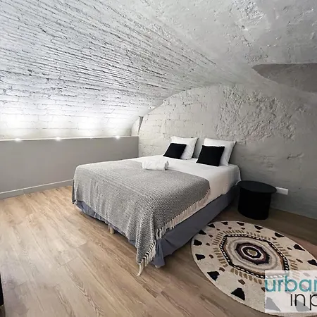 Urban Flat 01 - Charming 2 Bedroom Flat In Montorgueil *